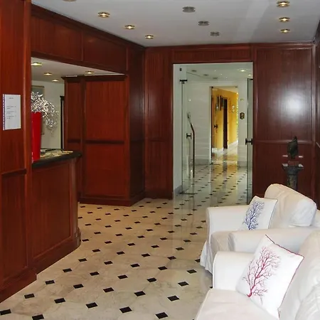 Apartman Mafalda - Ili011002-sya San Remo